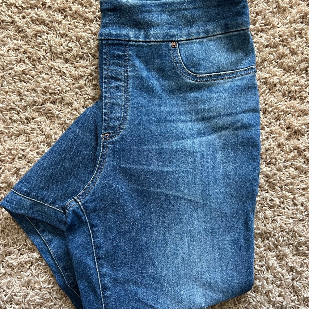 Chico's Pull On Jeggings